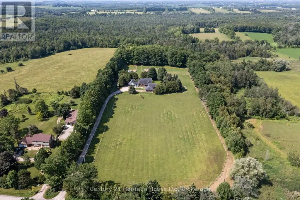 5822 2nd Line, Erin